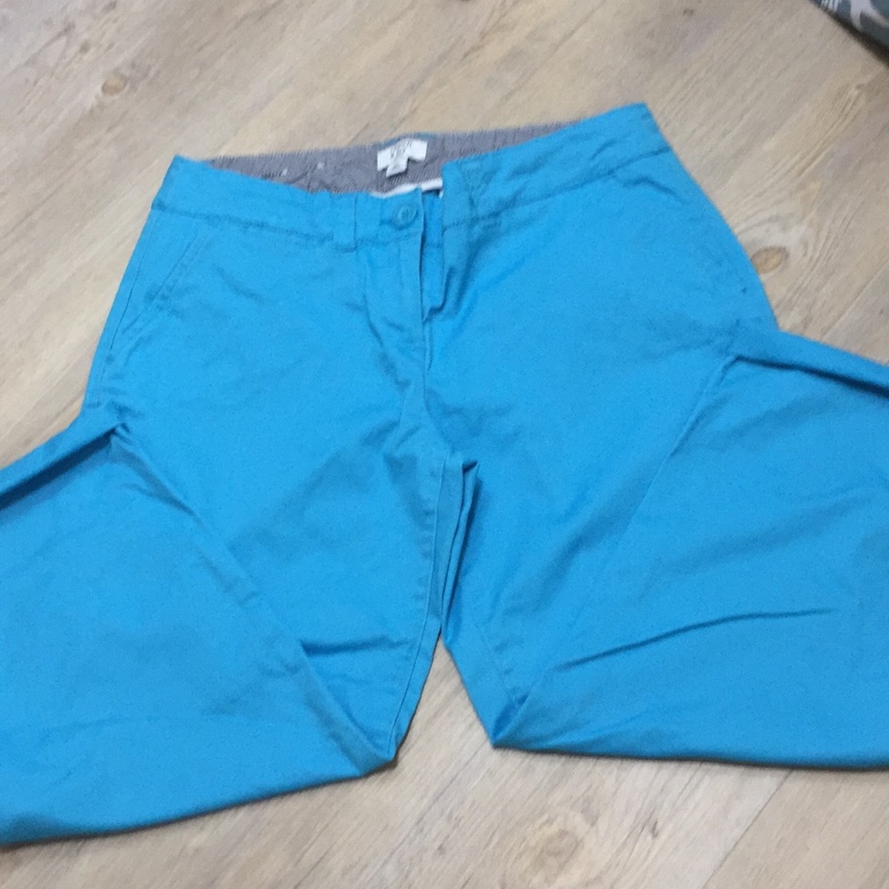 Crown & Ivy capris